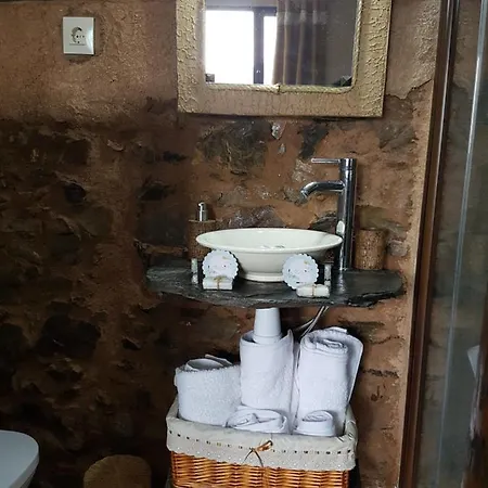 La Chocita De Tio Castor * Ovejuela