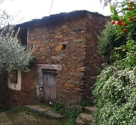 Сasa de vacaciones La Chocita De Tio Castor Ovejuela